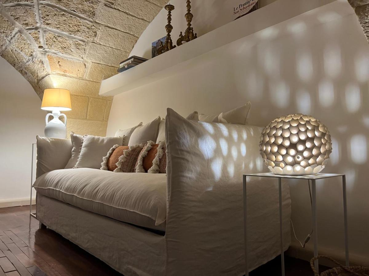 Ai Propilei Del Duomo Luxury Suite Lecce Extérieur photo